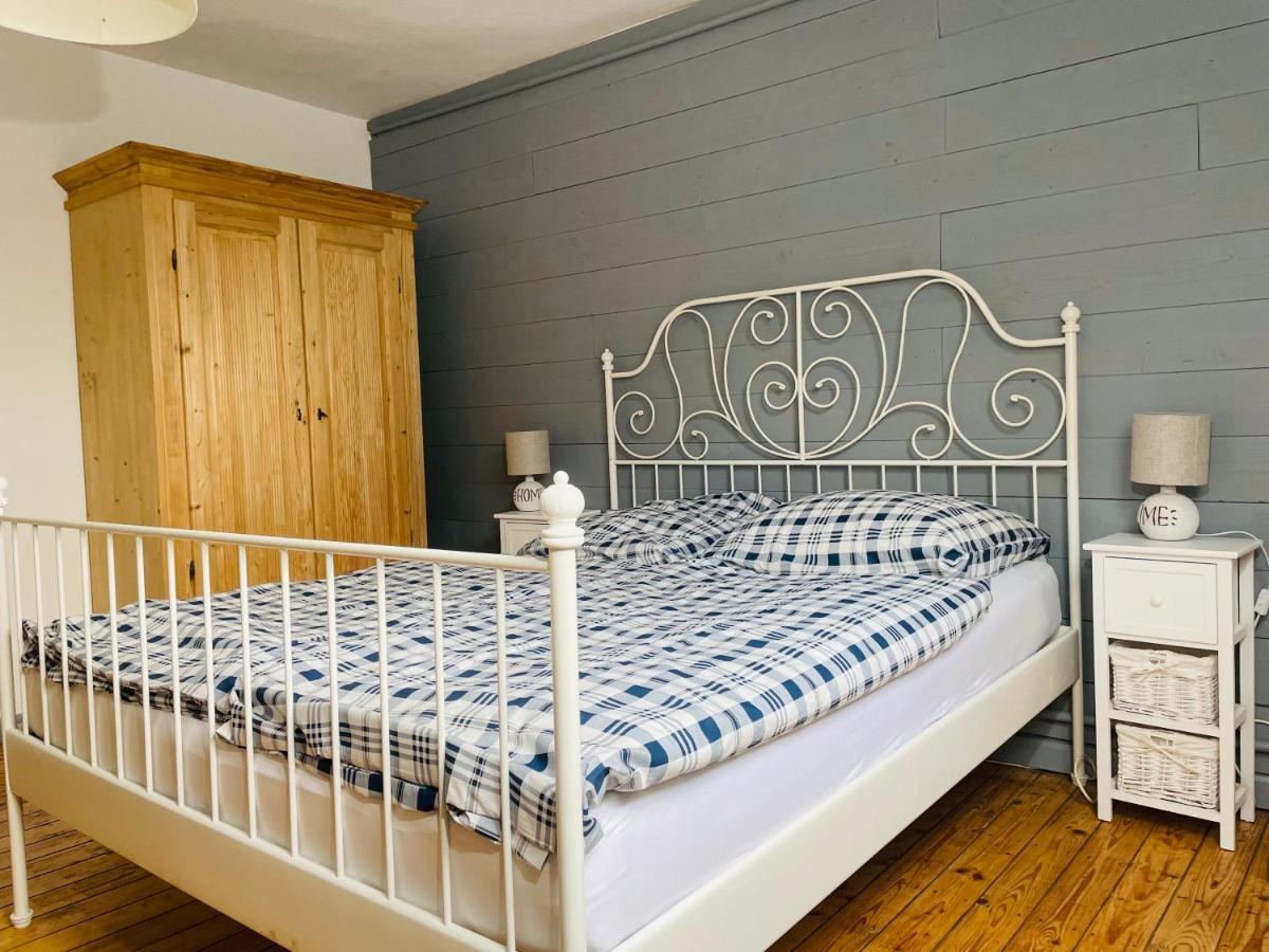 Ferienhaus Backesgarten Fuer 22 Personen Neichen Buitenkant foto