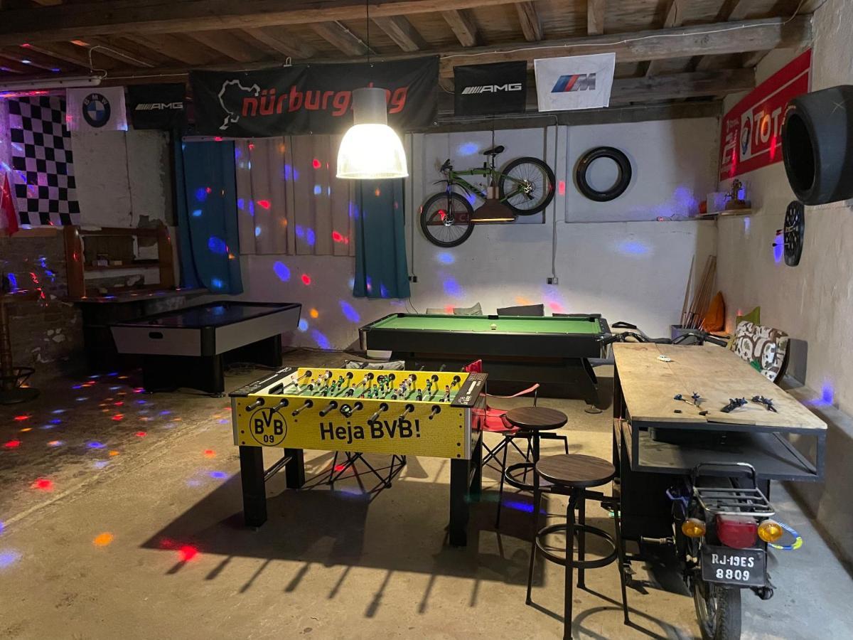 Ferienhaus Backesgarten Fuer 22 Personen Neichen Buitenkant foto