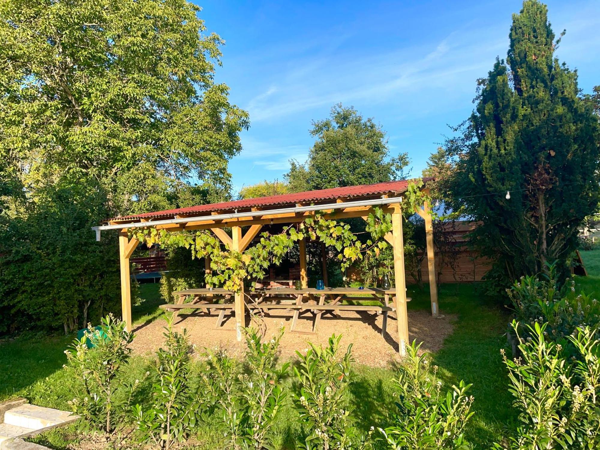 Ferienhaus Backesgarten Fuer 22 Personen Neichen Buitenkant foto